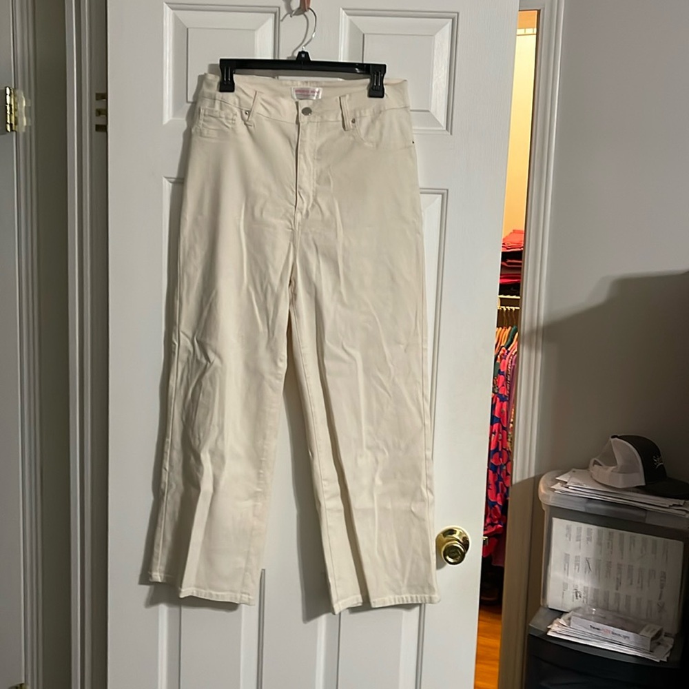 NWOT Boutique Purchased crème stretchy wide leg pants